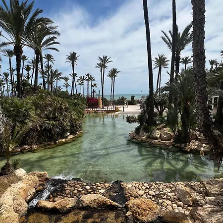 Pepper-gold - Port Area -free Towels - Bed For 8 Peoples 55 And 65 M2