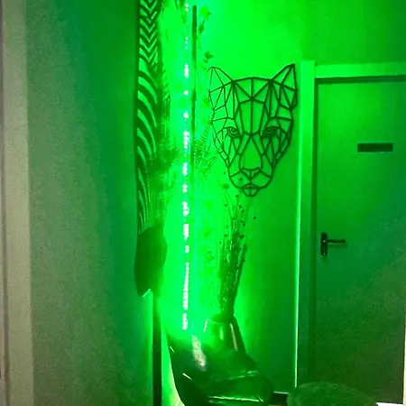 Хостел Pepper-gold - Port Area -free Towels - Bed For 8 Peoples 55 And 65 M2 Аликанте