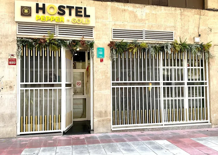 Pepper-gold -step-free Entrance -car- Free Space-no Nois-3 Minutes From Port -bed 8 Guest 55 M2 And 8 Guest 65 M2 알리칸테